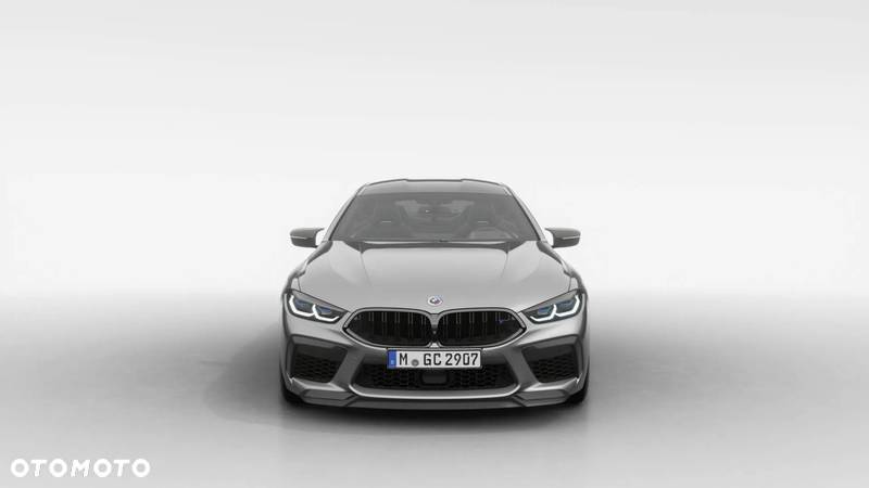 BMW M8 Competition - 3