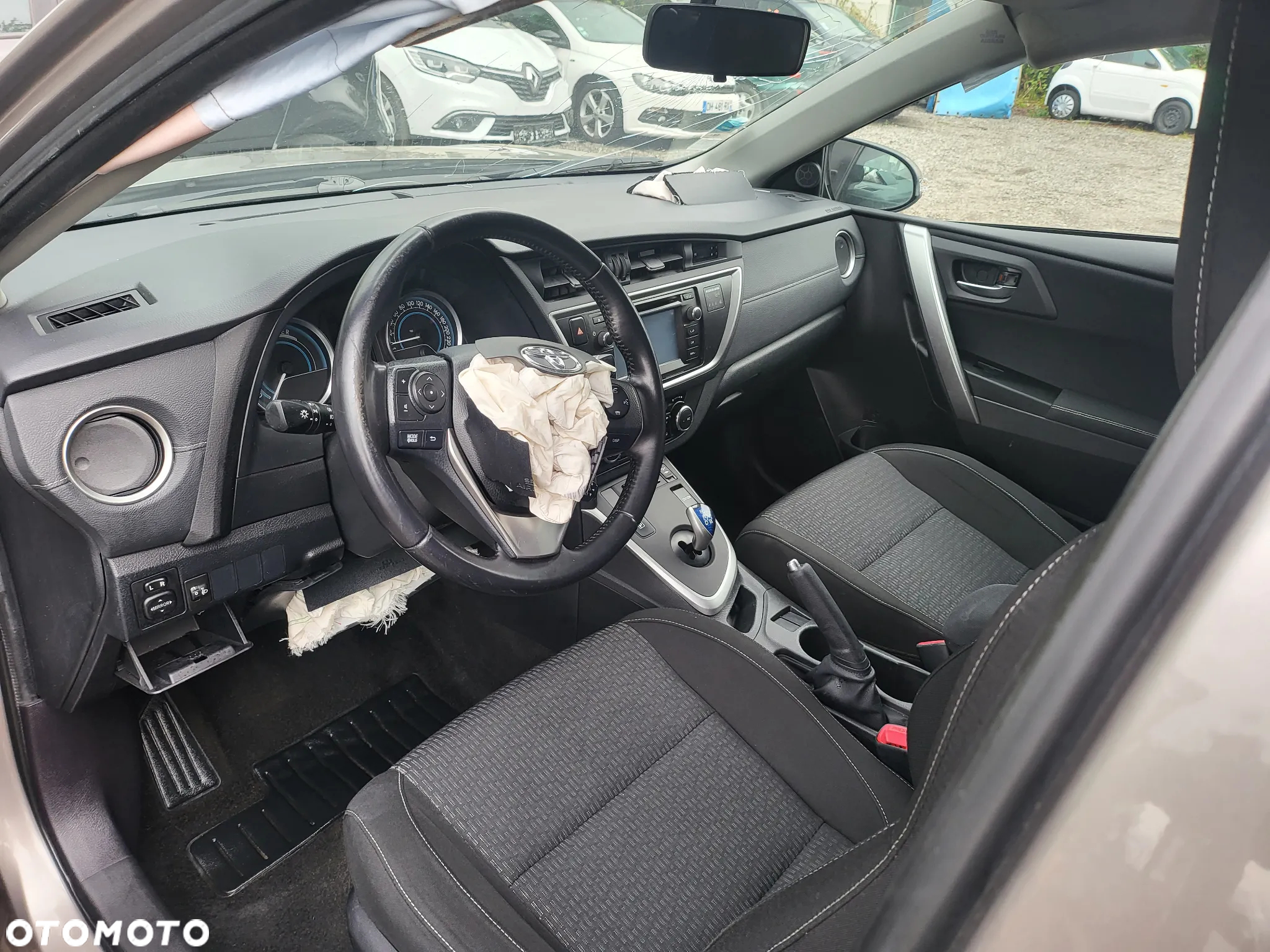 Toyota Auris 1.8 VVT-i Hybrid Automatik Design Edition - 21