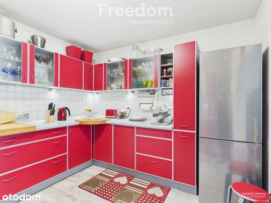 Dom z dużą działką, 2 garażami i strefą relaksu - Pełny obrazek: 3/18