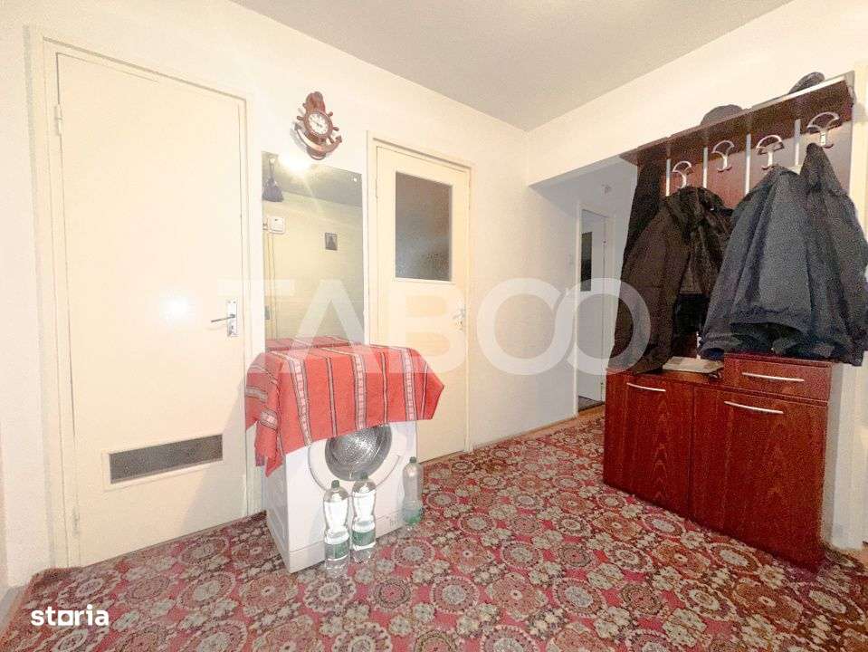 De vanzare apartament cu 4 camere decomandate cartierul Manastur - Imagine principală: 4/10