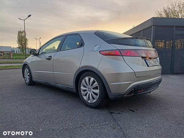 Honda Civic 1.8 Comfort - 7