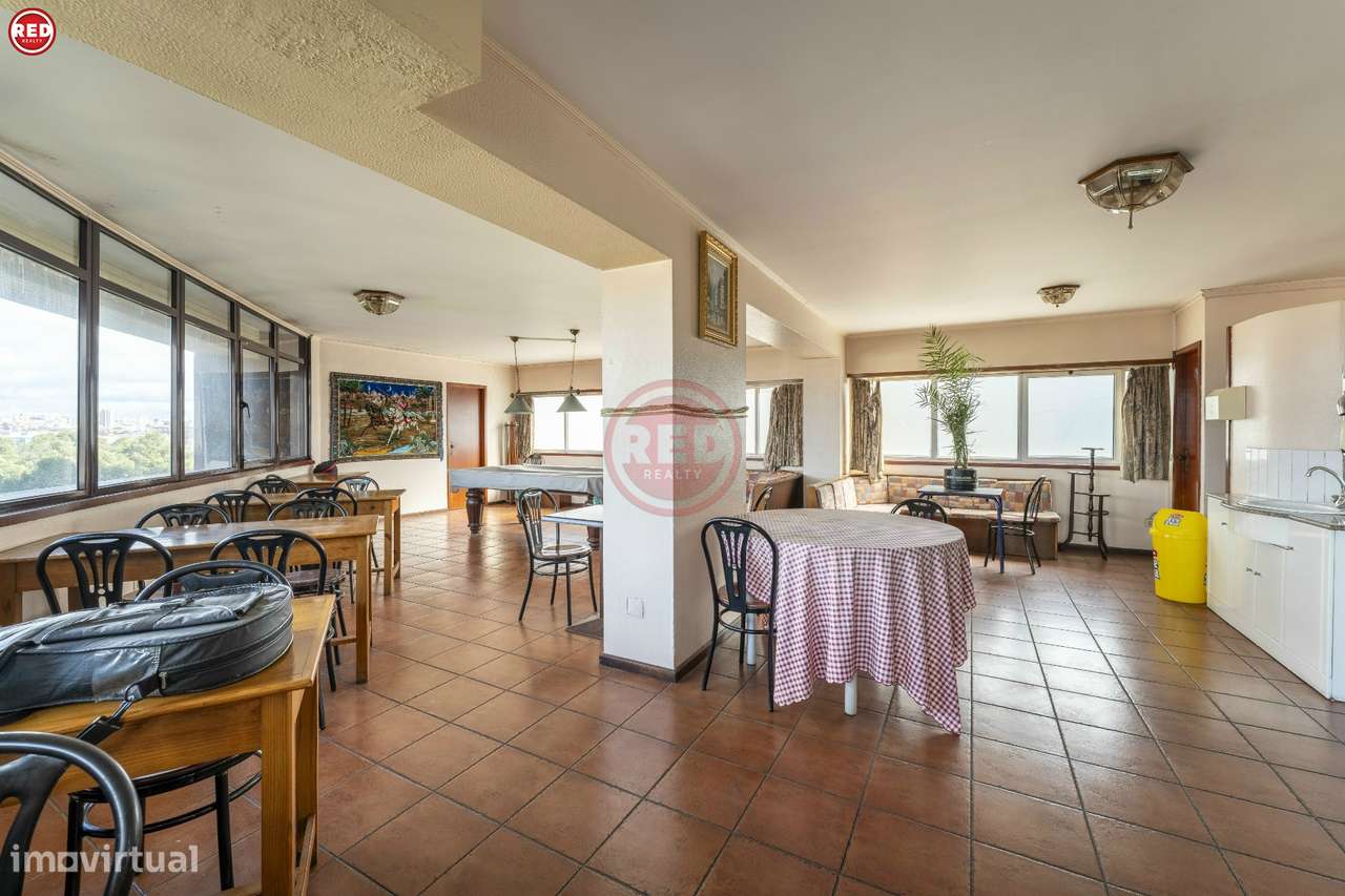 Restaurante/Pizzaria há mais de 25 anos no centro de Gaia - Grande imagem: 5/26