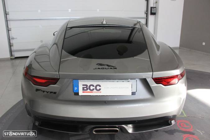 Jaguar F-Type 2.0 i4 R-Dynamic Black - 14