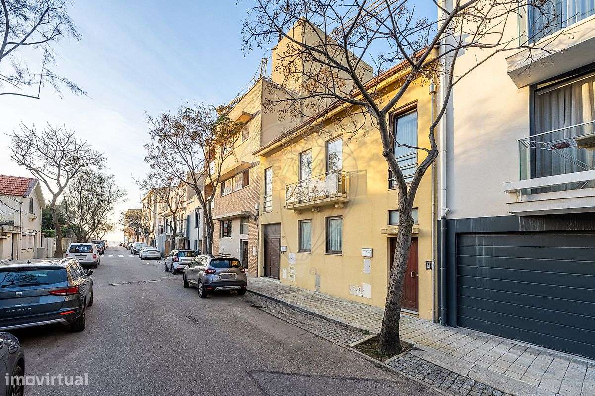 Moradia T7 para venda - Grande imagem: 1/33