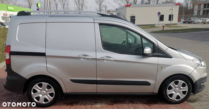 Ford TRANSIT COURIER - 6