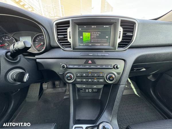 Kia Sportage 1.6 GDI 6MT 4x2 Style - 14