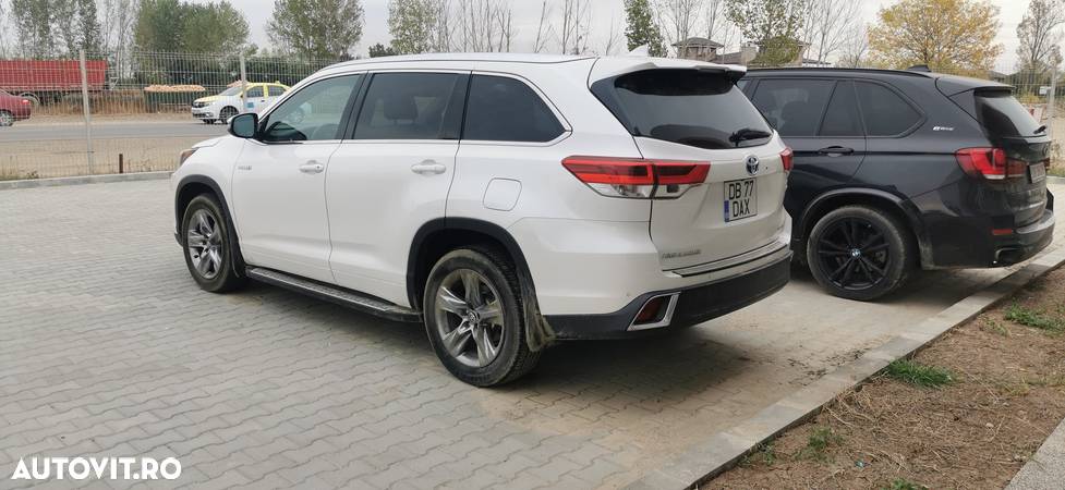 Toyota Highlander - 5