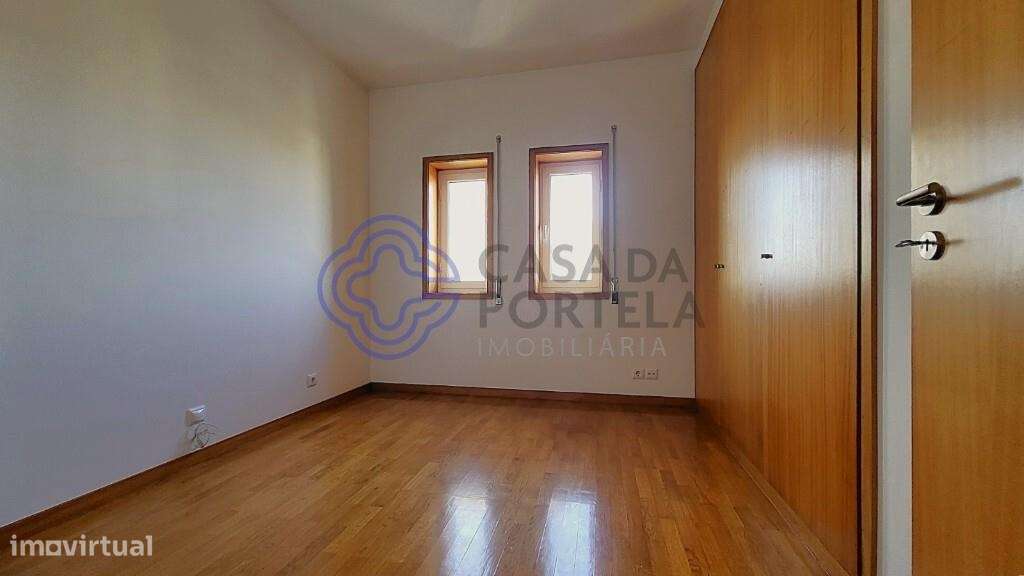 Apartamento T3 junto à praia, em Póvoa de Varzim, para venda.-14