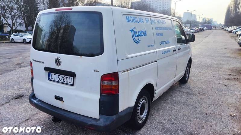 Volkswagen Transporter - 3