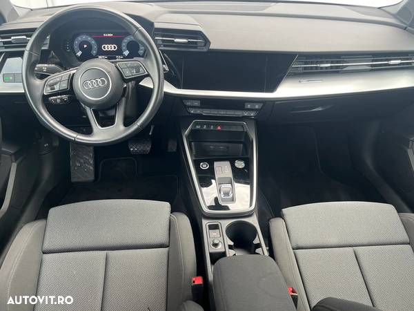 Audi A3 1.0 30 TFSI MHEV S tronic Advanced - 3