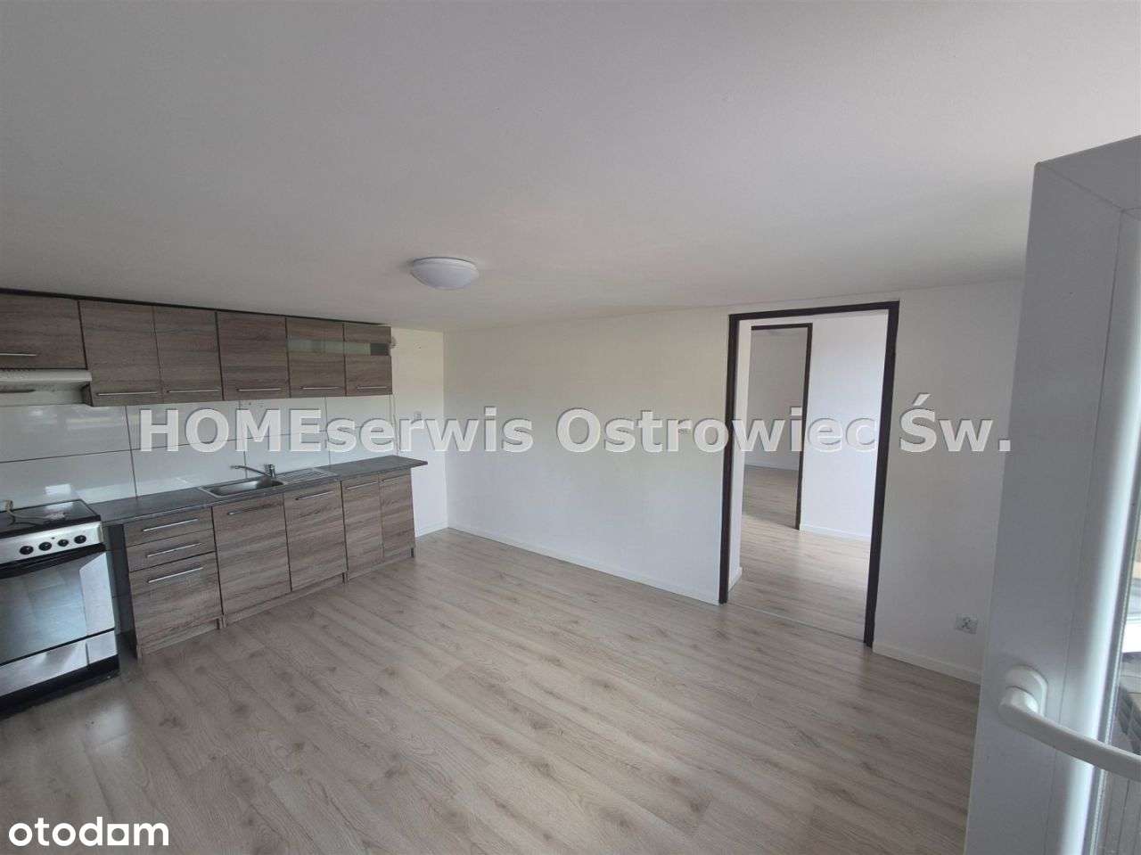 Dom wielorodzinny o pow. 187 m2 na dziąłce 1783 m2-15