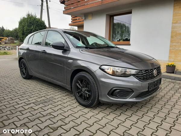 Fiat Tipo 1.4 16v Easy - 2