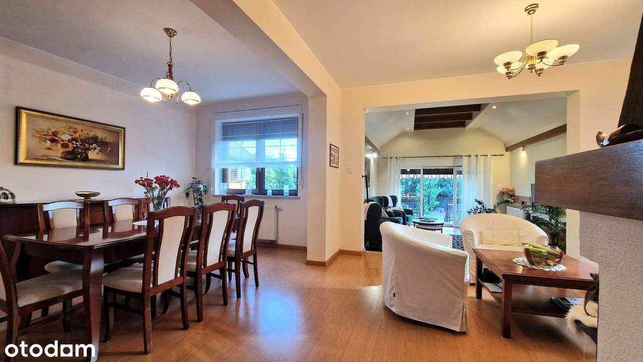 Przestronny bardzo zadbany dom, osobny garaż, zagospodarowany ogród-3
