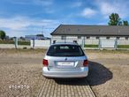 Volkswagen Golf V 1.9 TDI Comfortline - 7