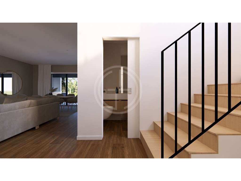 Moradia Unifamiliar com Piscina e Garagem-9