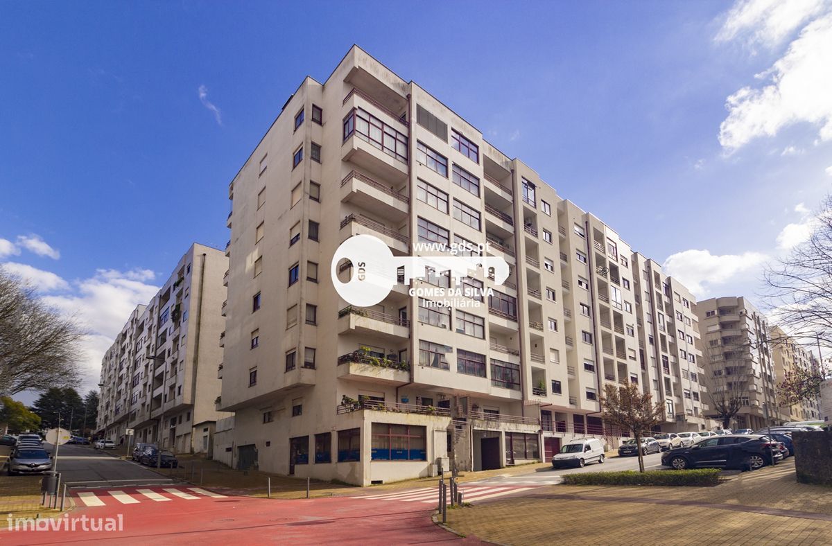 Apartamento T3+1 no centro da cidade de Braga