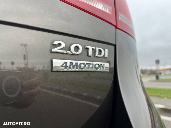 Volkswagen Passat Variant 2.0 TDI DPF 4Motion Highline - 13