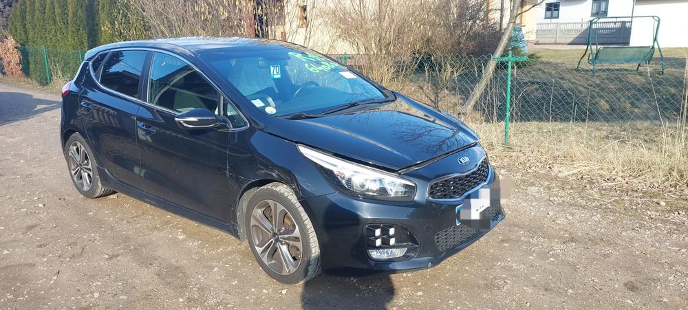 Kia Ceed II 1.6 CRDi 136 ISG GT Line 2016