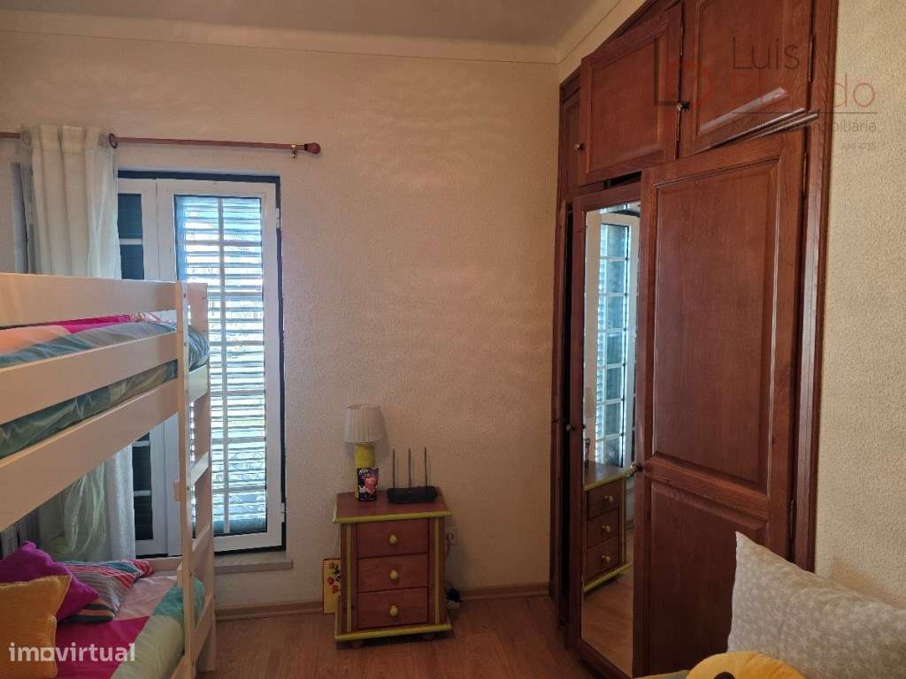 Moradia em Banda no Centro de Sines-17