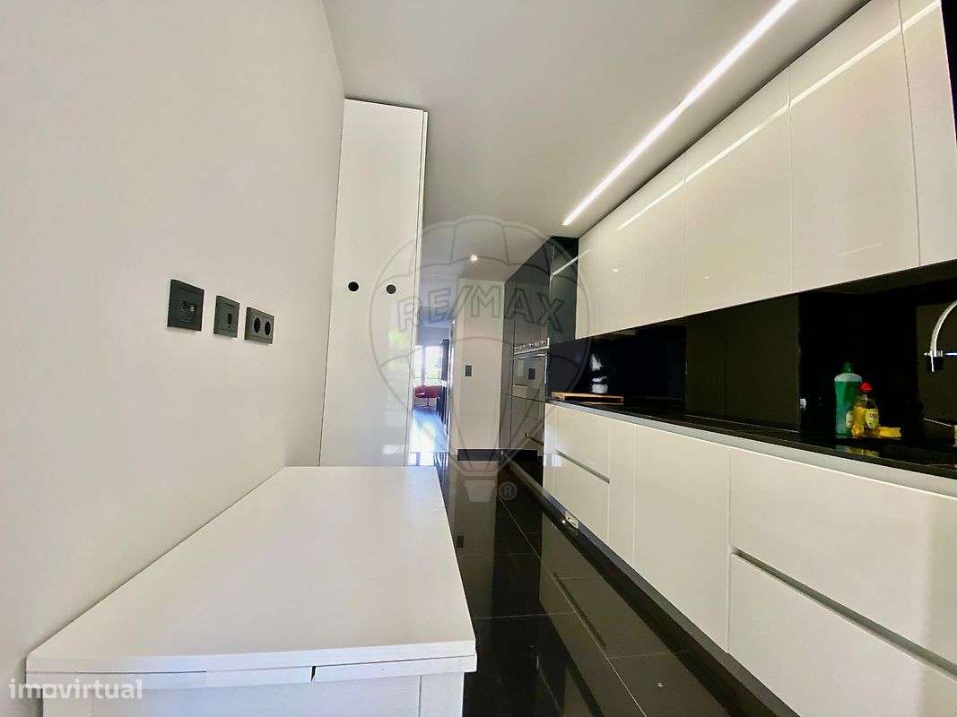 Apartamento T1 para arrendamento - Grande imagem: 3/13