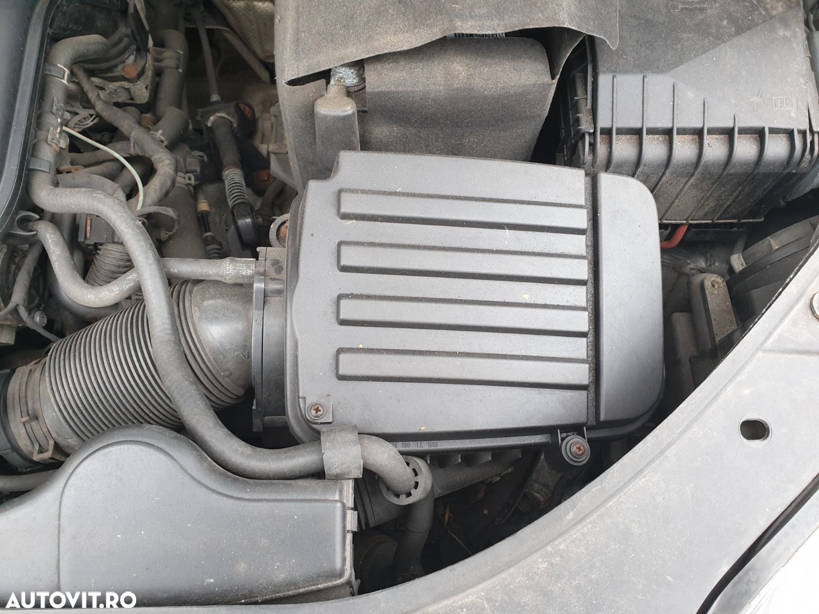 Priza Deflector Difuzor Captare Aer de pe Trager Tragher Volkswagen Scirocco 1.4 TSI 2009 - 2018 [C3152] - 1