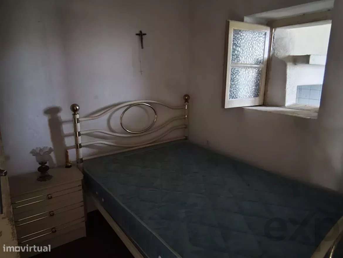 Casa Charmosa com 4 Quartos em Comenda, Portugal - Grande imagem: 4/19