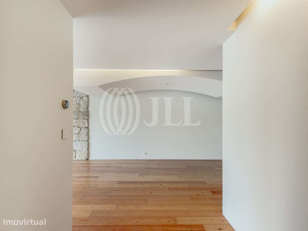 Apartamento T4 com estacionamento, em Vila Nova de Gaia-6