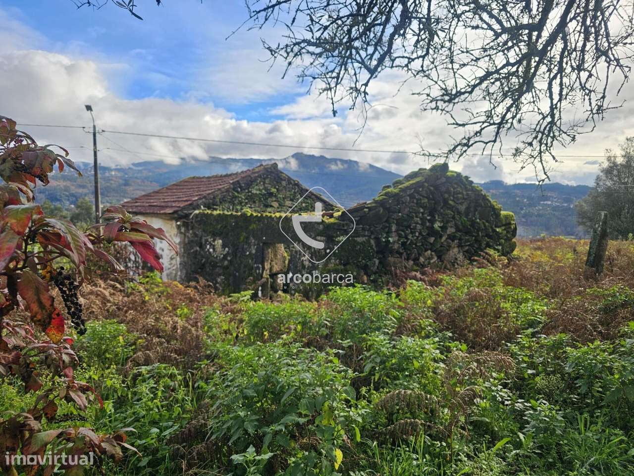 Propriedade para restauro - Loureda - Arcos de Valdevez - Grande imagem: 5/39