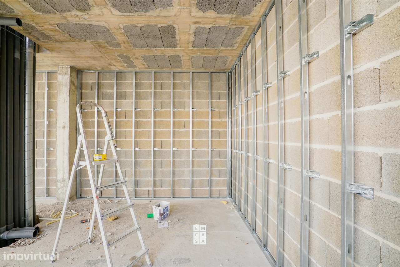 Apartamento T0+1 Venda em São João da Madeira,São João da Madeira-6