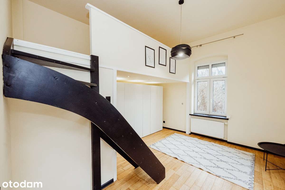 Mieszkanie z antresolą na parterze - Centrum Miasta-1