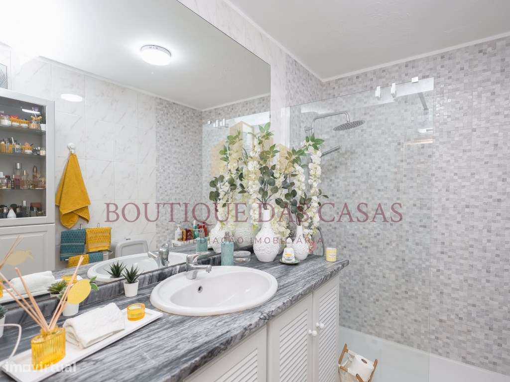 T3 Último Piso com Elevador | Remodelado | 3 Frentes | Muita Luz | ...-12