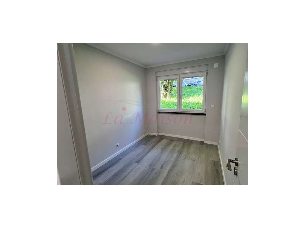 T2 Totalmente Remodelado em Benfica-11