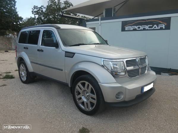 Dodge Nitro - 1