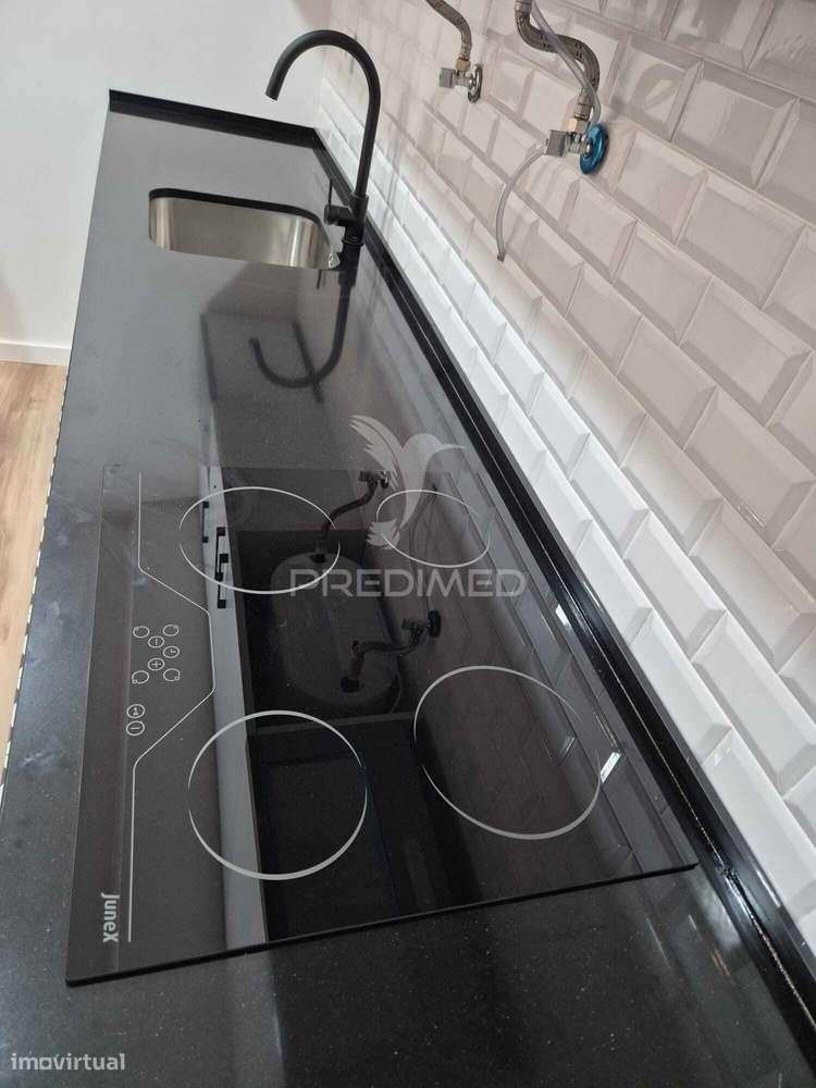 Apartamento completamente remodelado equipado  TOP - Grande imagem: 2/11