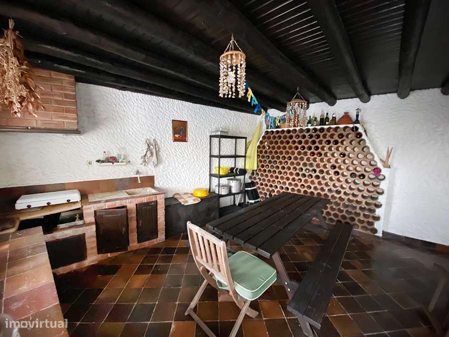 Grande moradia T5+1, piscina, jardim, garagem, sótão e anexo, Peniche-17