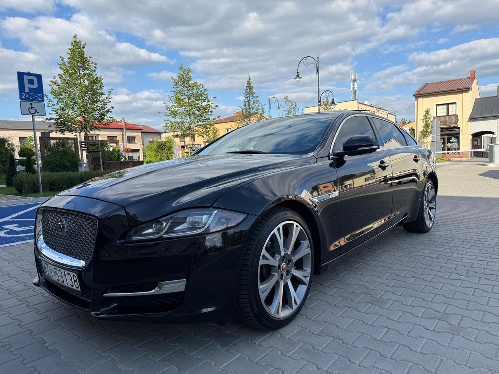 Jaguar XJ X351 (2009-) 3.0 T Portfolio 2019