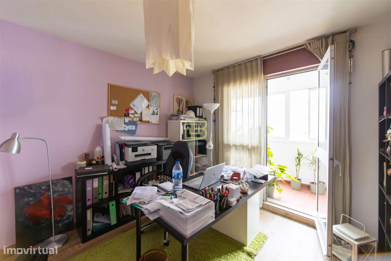 Apartamento T3 em Ramalde – Oportunidade para Investidores-17