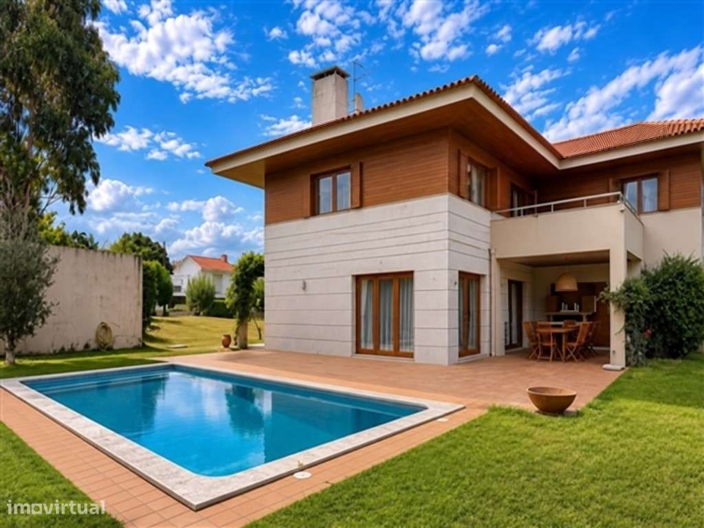 Exclusiva Moradia Independente T4 com Piscina e Lote Adicional | Se...-0