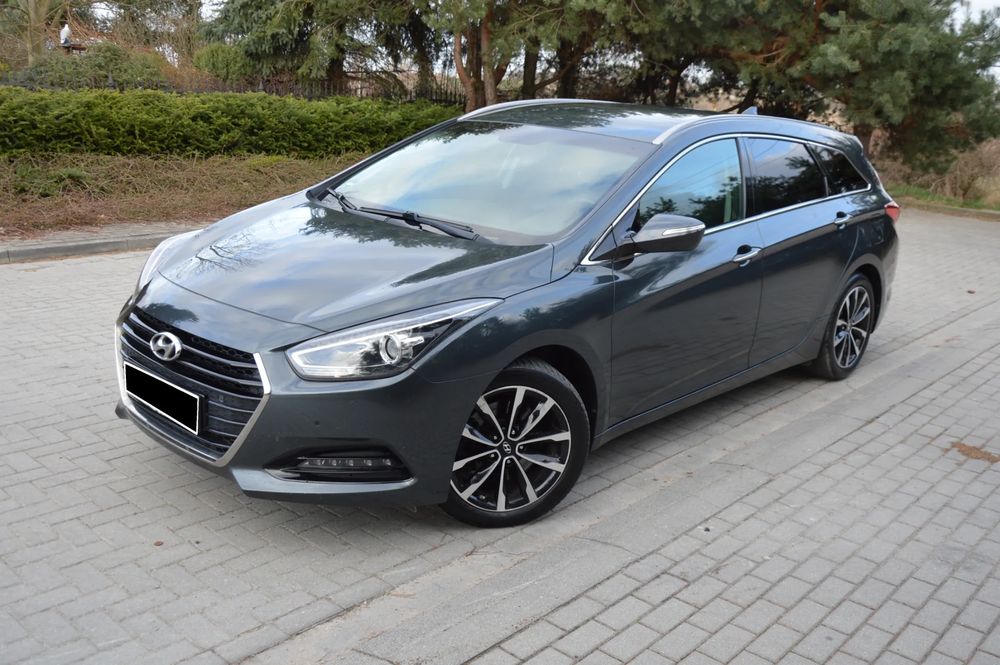 Hyundai i40 Kombi blue 1.7 CRDi DCT Premium 2016