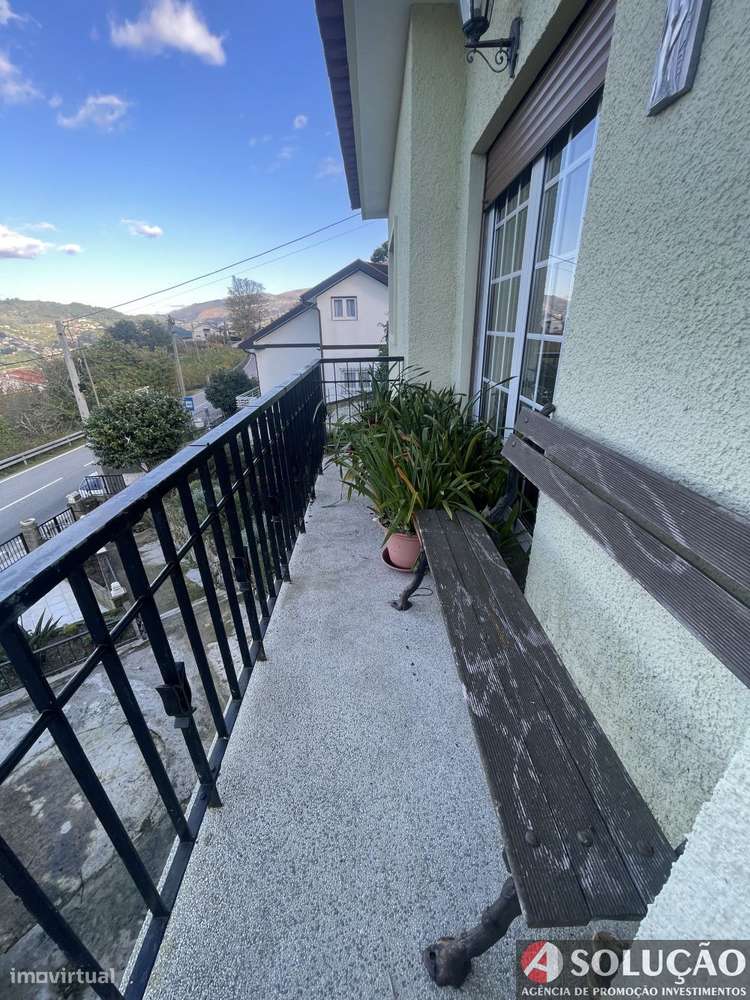 Moradia Isolada - Vistas desafogadas-5