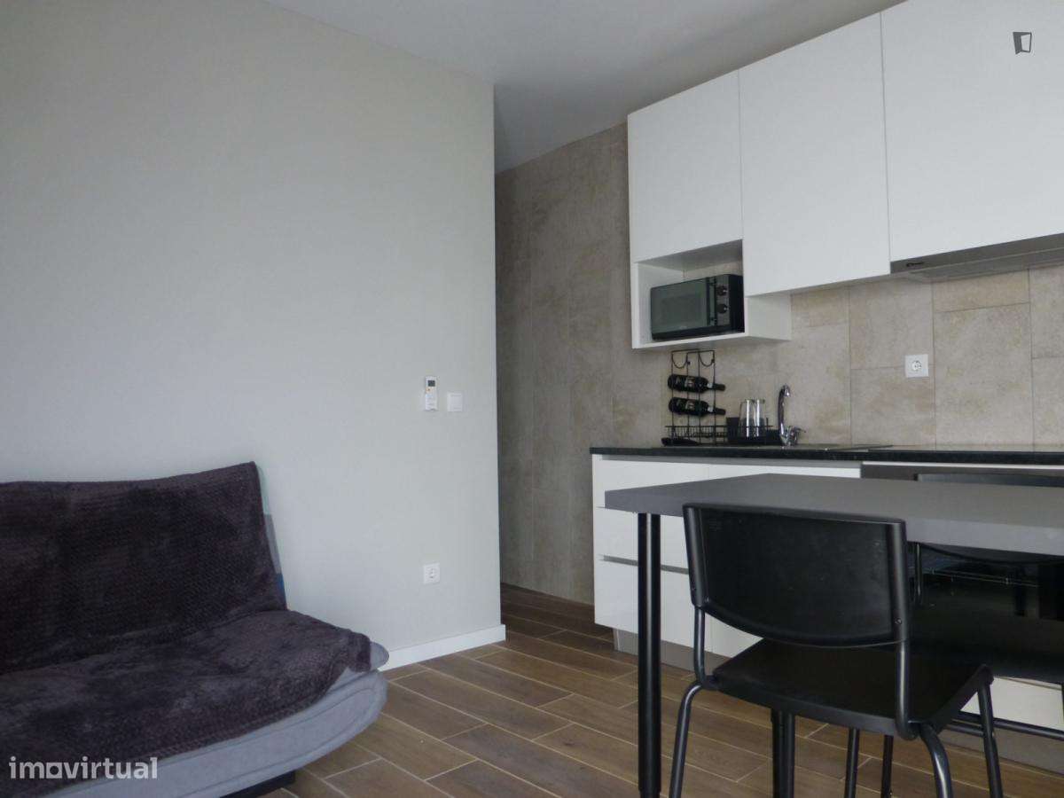 Casa com 2 quartos - localizado em Vila nova de gaia - Grande imagem: 5/9