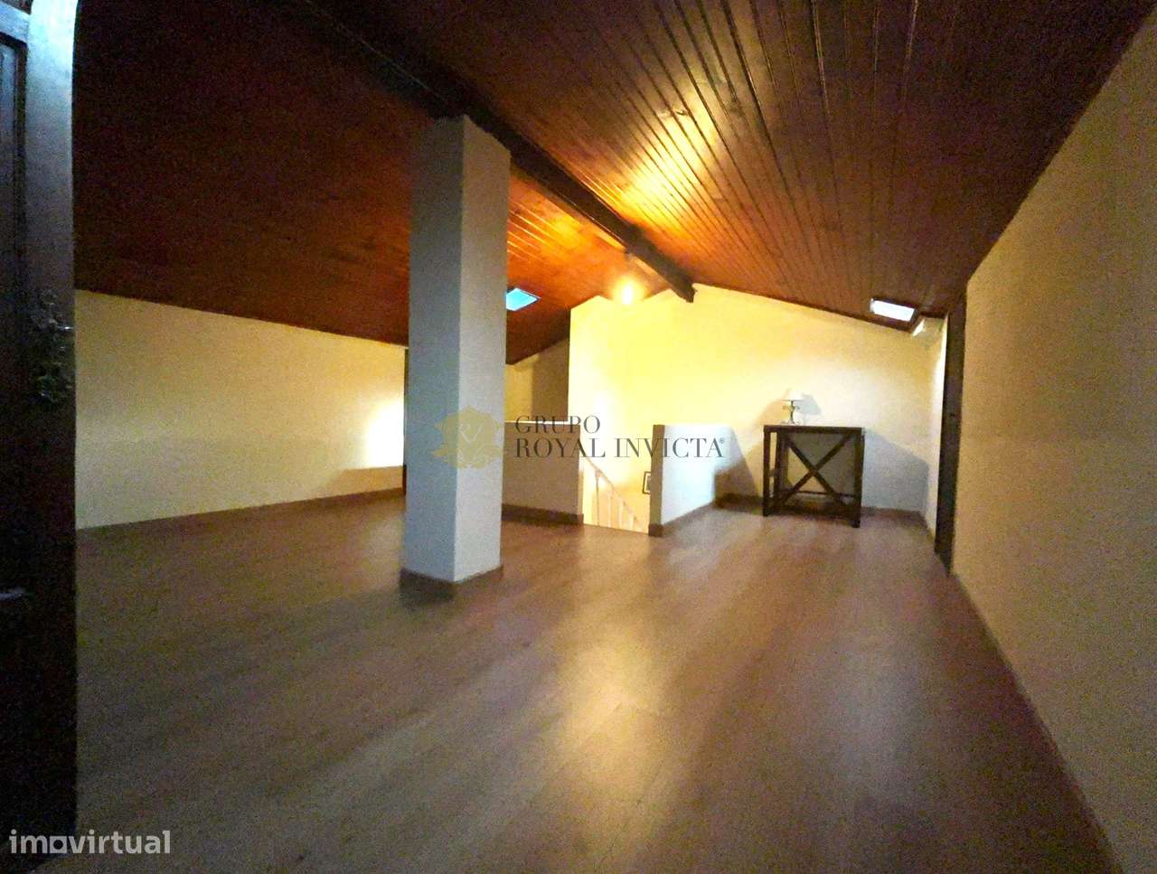 T3 Duplex com Terraço e  Garagem Box  em são Cosme -gondomar-23