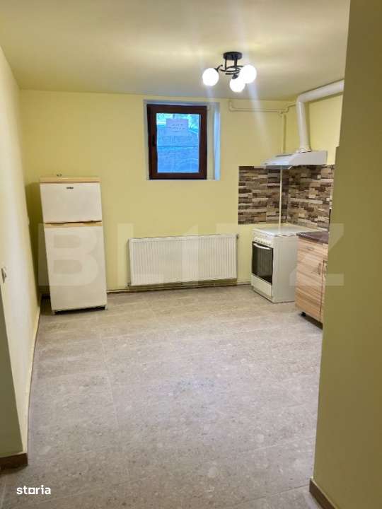 Apartament cu 2 camere, demisol, central, zona Hasdeu - Imagine principală: 3/10