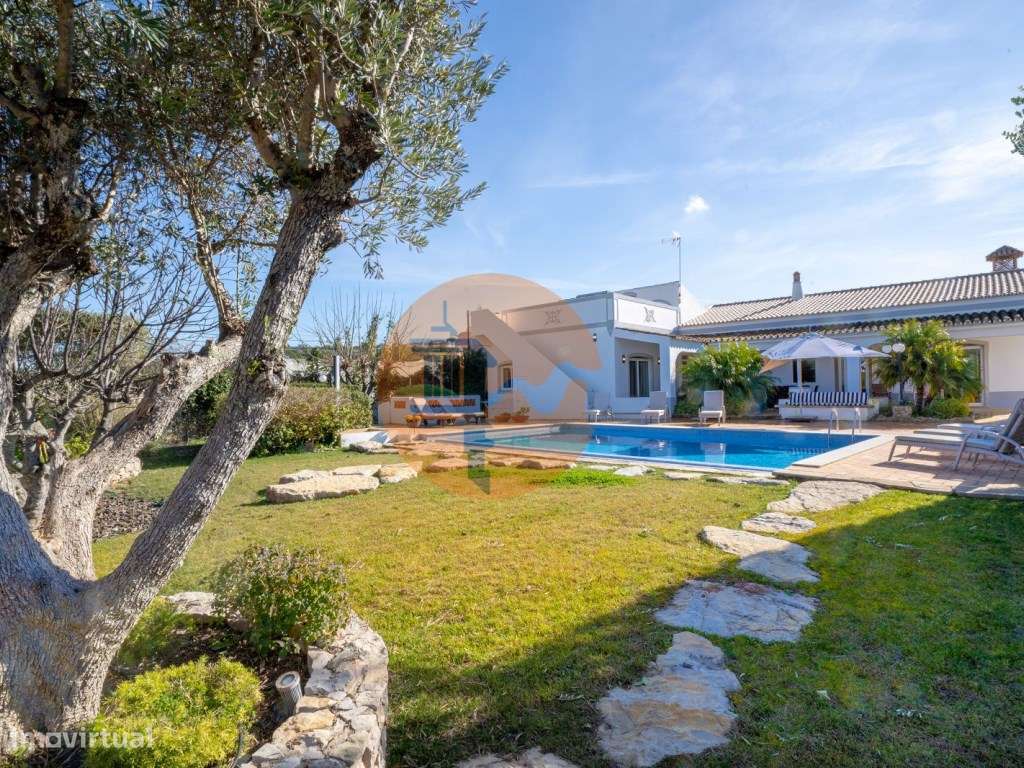 Moradia térrea com 4 quartos, Piscina em São Brás de Alportel - Grande imagem: 4/60
