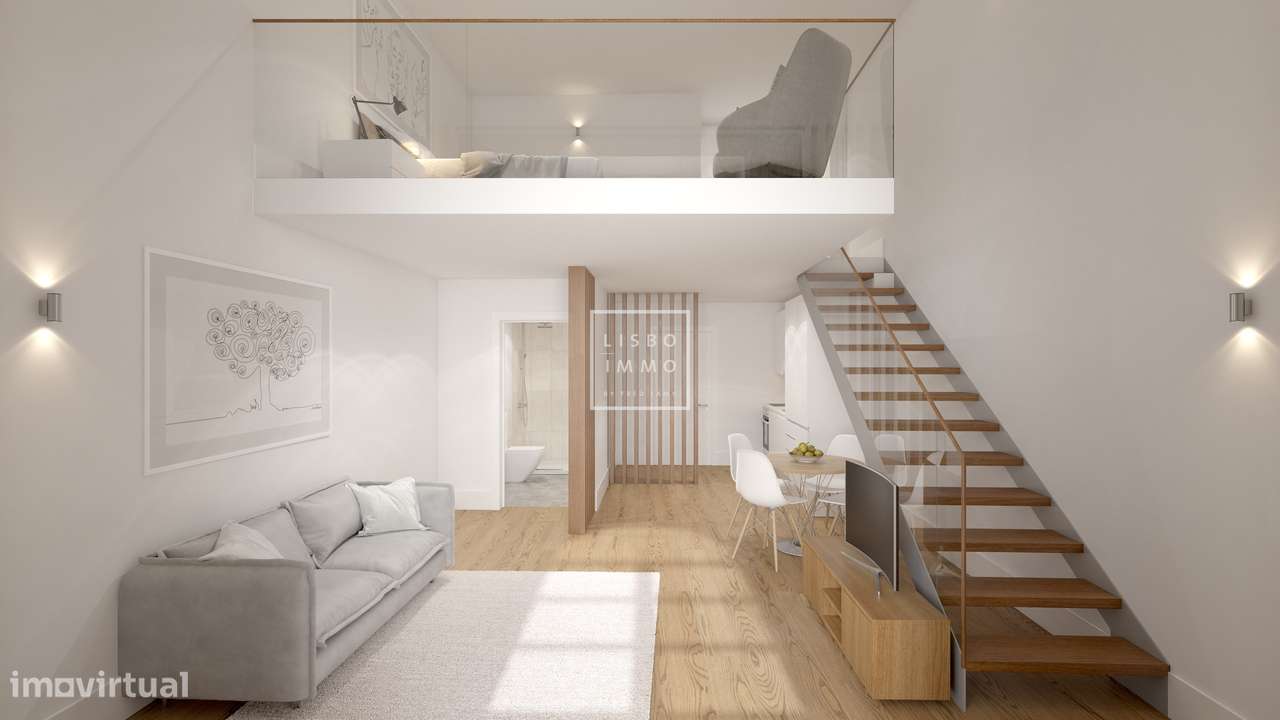Apartamento Loft, 54,02m2, terraço 48,53m2, completamente reformado, c-17