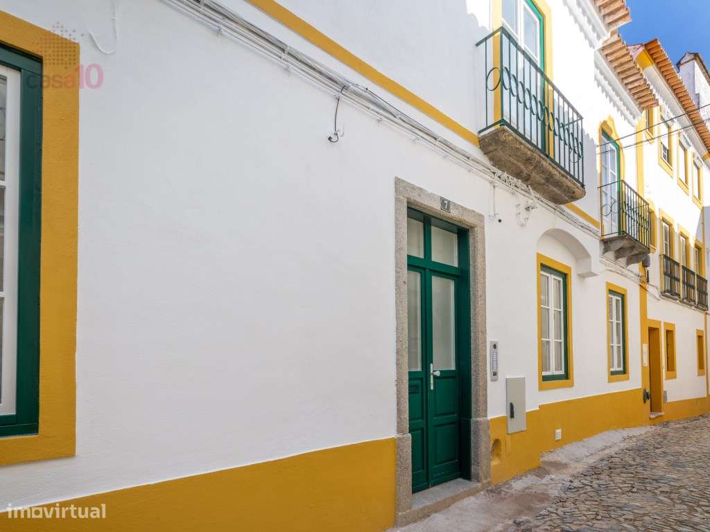 Vende-se Prédio no Coração de Évora: Charme Histórico e Modernidade... - Grande imagem: 4/60