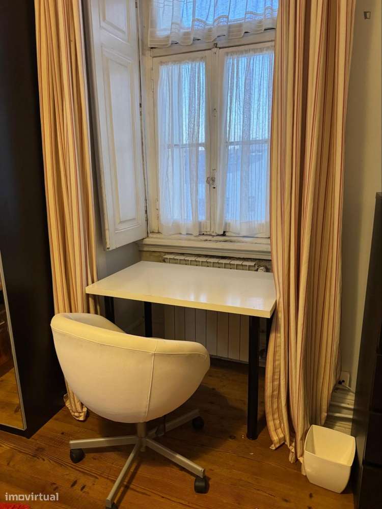 Quarto - localizado em Saldanha Lisbon - Grande imagem: 5/7