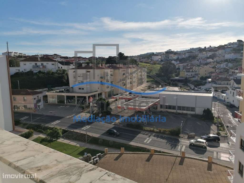 Apartamento T3 Duplex com parqueamento 2 carros - Alenquer-36
