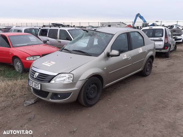 Dezmembram Dacia Logan 1.6 16V - 1