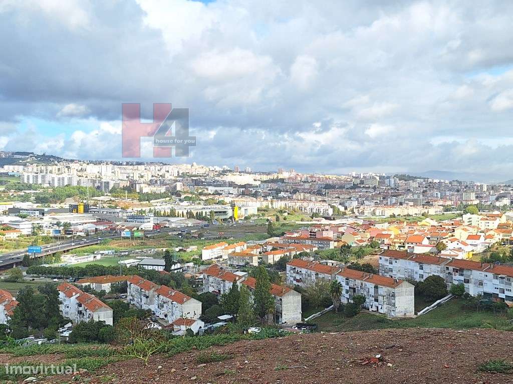 **Apartamento T2 Totalmente Remodelado na Pontinha(OFERTA DA ESCRIT...-17